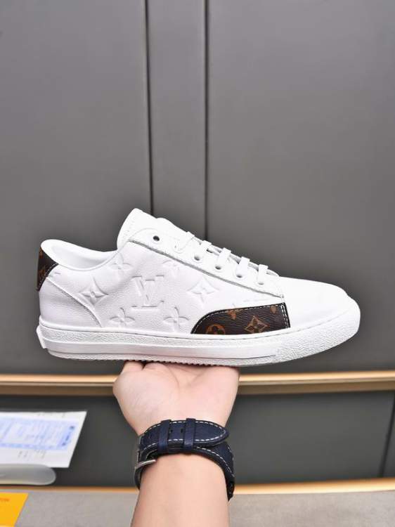 Picture of Louis Vuitton Shoes _SKULVsz38-44hnq121815823